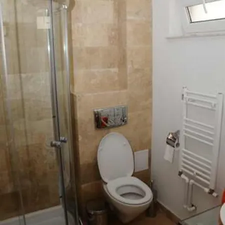Apartment Cube