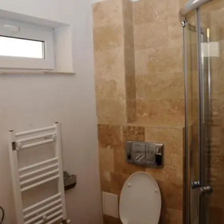 Cube Apartment